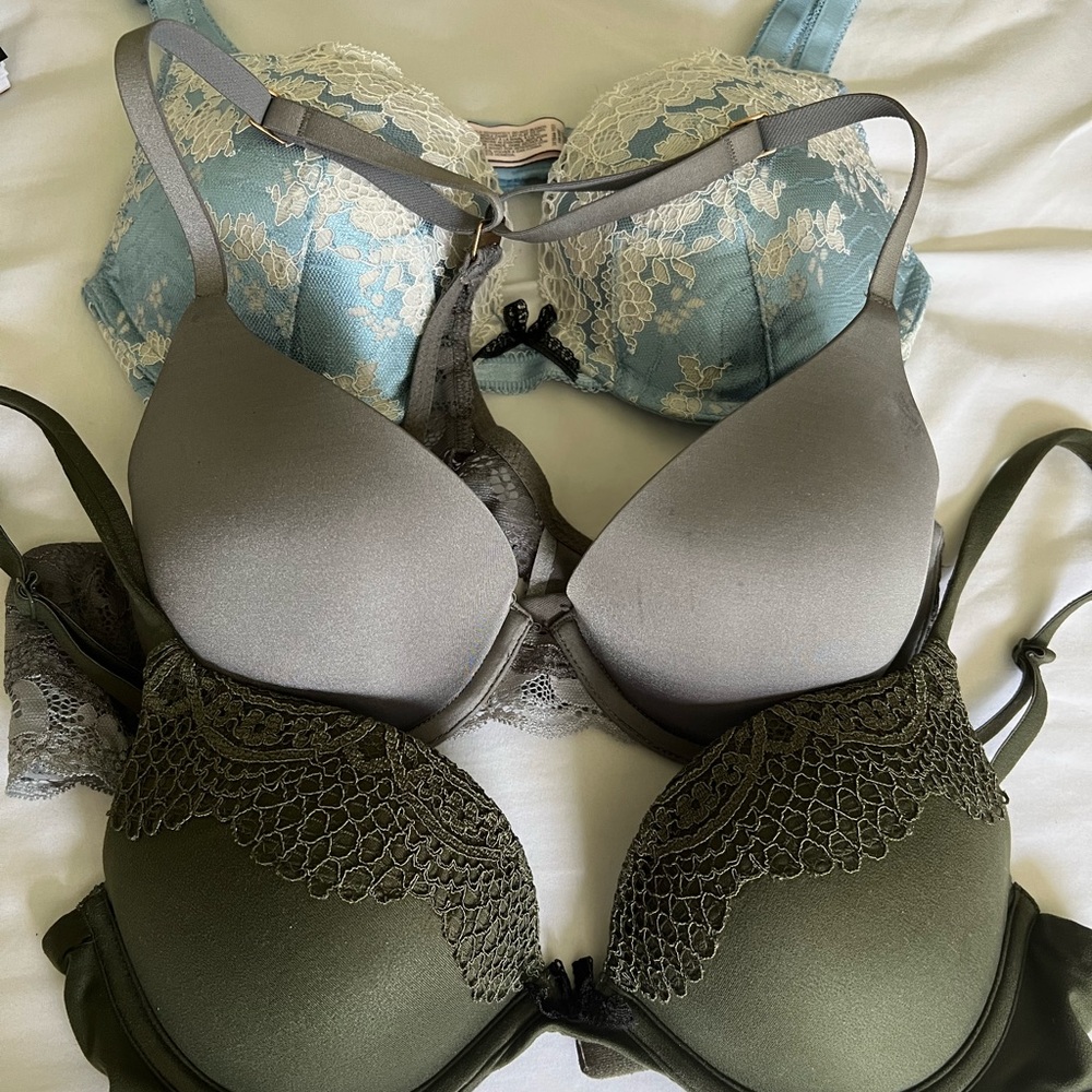 32 c bras. Victoria’s Secret and aerie